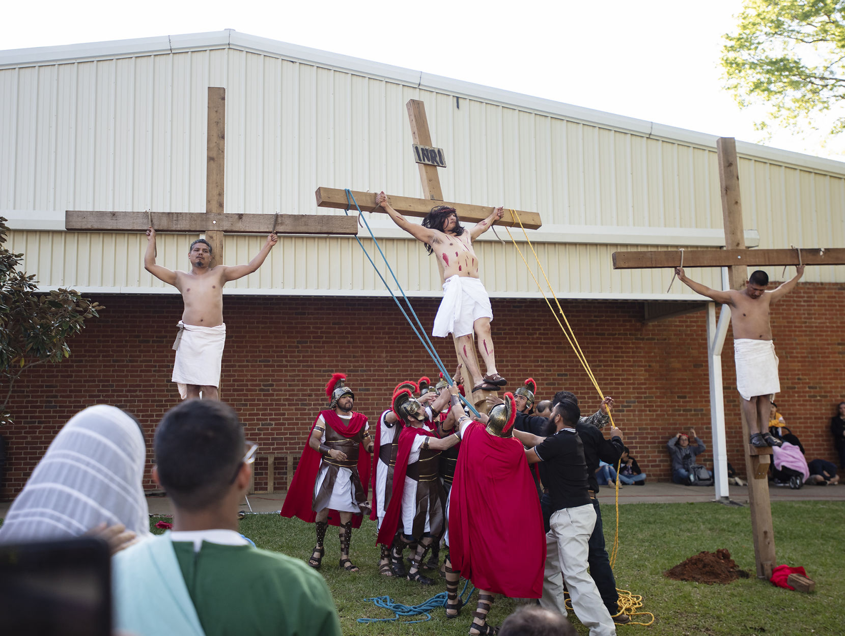 20190420_local_stations_of_cross_12web.jpg